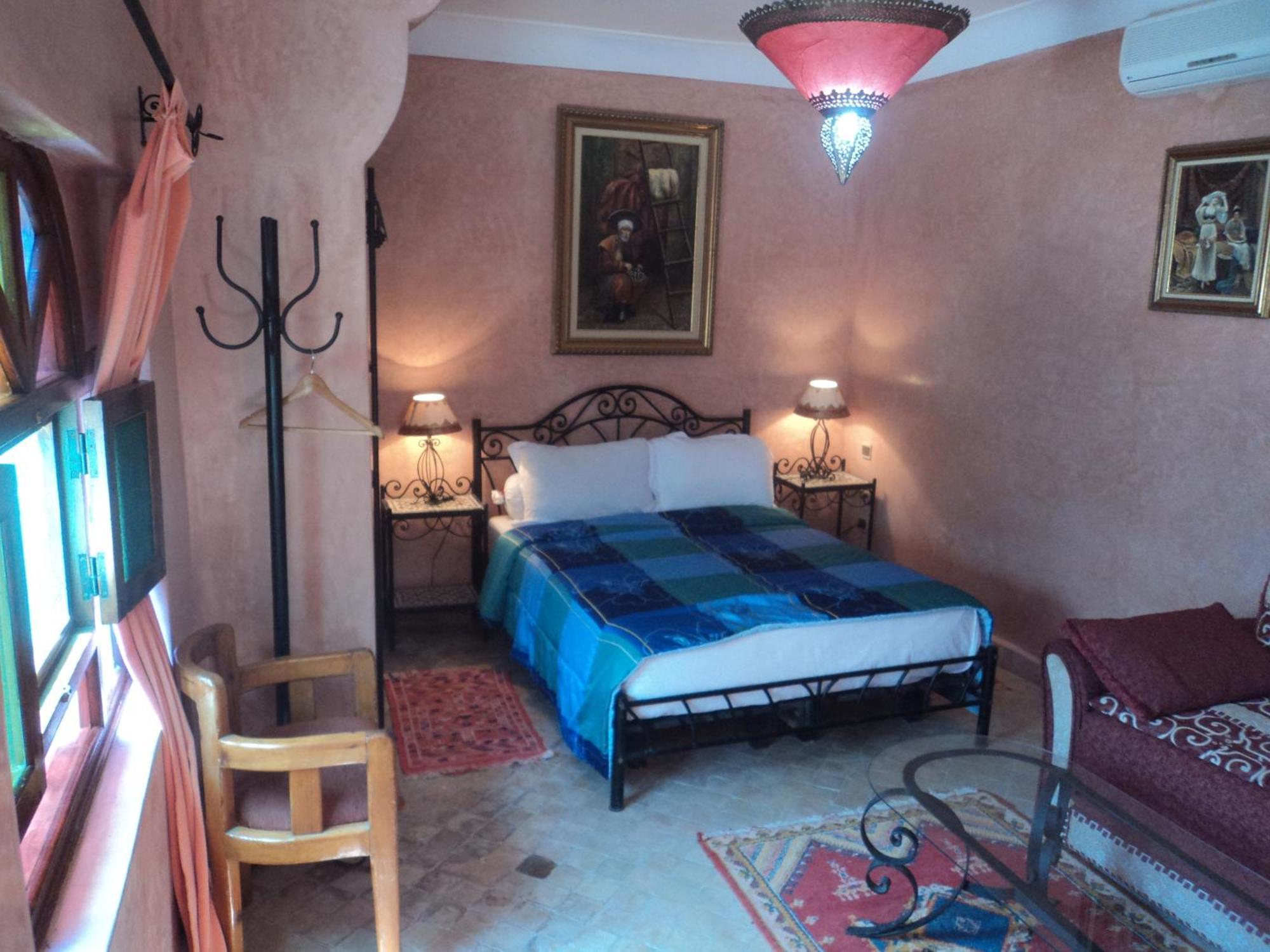 Hotel Riad L' Arganier D' Or Aït el Rhazi Esterno foto